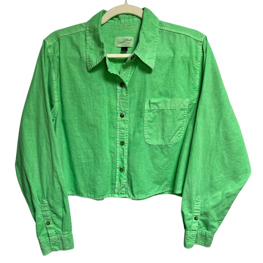 Universal Thread Green Cropped Button Down Shirt size M‎ EUC